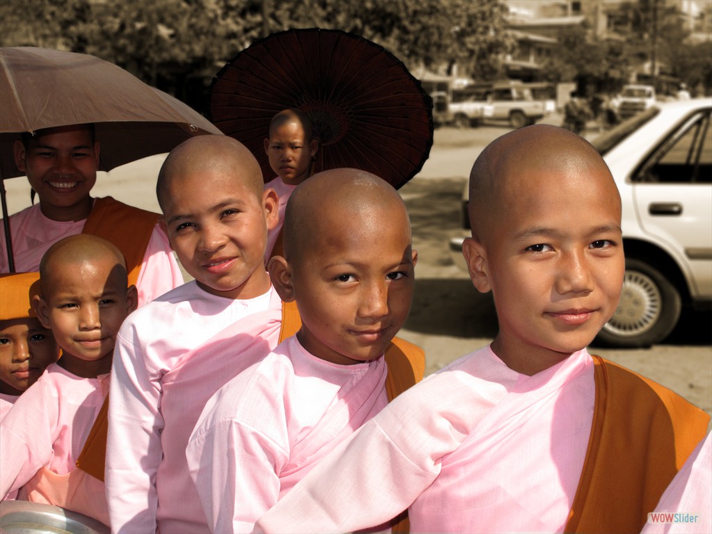 Junge Nonnen, Mandalay